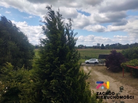 Ładny dom pod lasem!!!